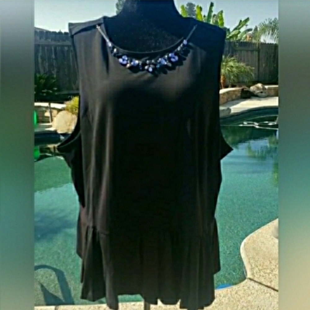 Black Top and Necklace 2 Pc Set Sleeveless The Limited 3XL NWT 🤍 Retail $79- - Picture 3 of 12